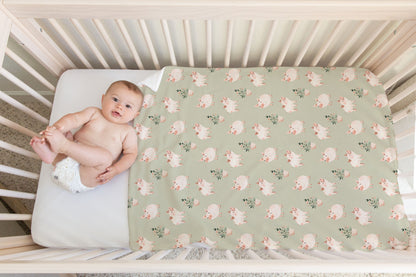 Pig baby blanket, Pig nursery bedding