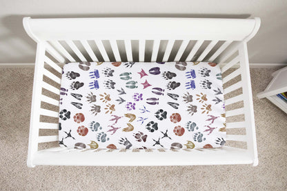 Animal tracks crib sheet, Woodland nursery bedding - Pink Forest