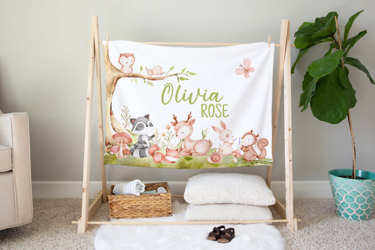 Personalized woodland animals baby blanket, Forest Nursery bedding - Baby Woodland