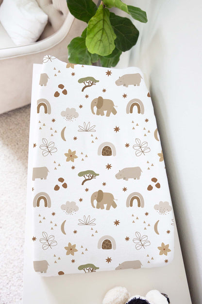 Safari Changing Pad Cover, Jungle nursery decor - Modern Safari