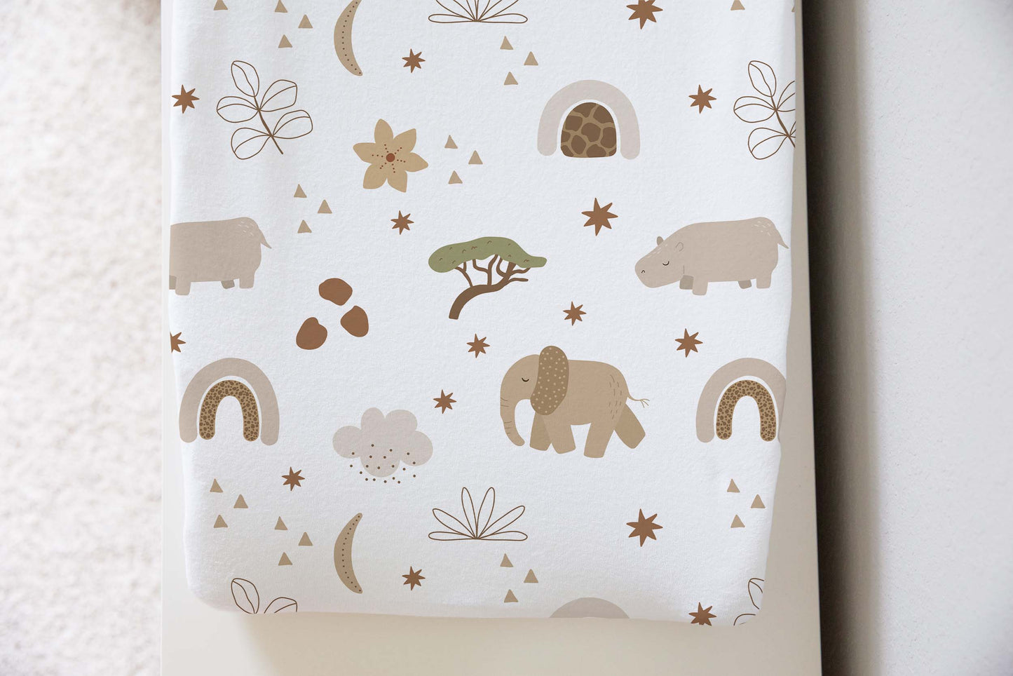 Safari Changing Pad Cover, Jungle nursery decor - Modern Safari